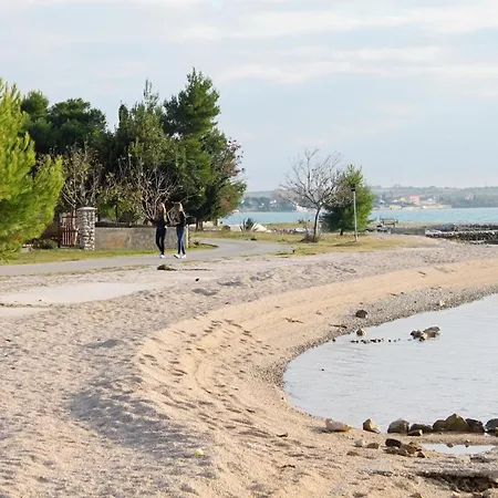 Apartman By The Sea - Mulo, Zadar - 5844 Vrsi