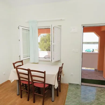 Apartman By The Sea - Mulo, Zadar - 5844 Vrsi